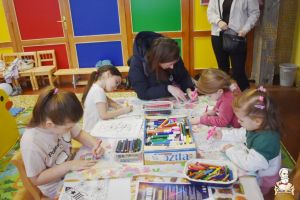 Hull a pelyhes 12.30.